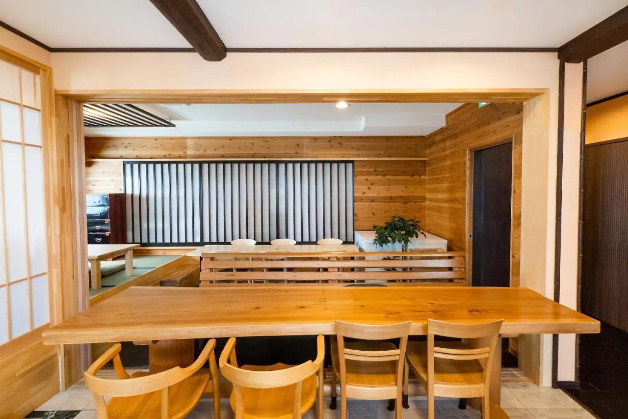 Tabist Sparkling Dolphins Inn Kyōto 0*,
