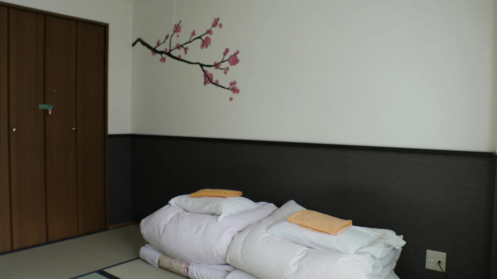 Tabist Sparkling Dolphins Inn Kyoto 0*,  Japan